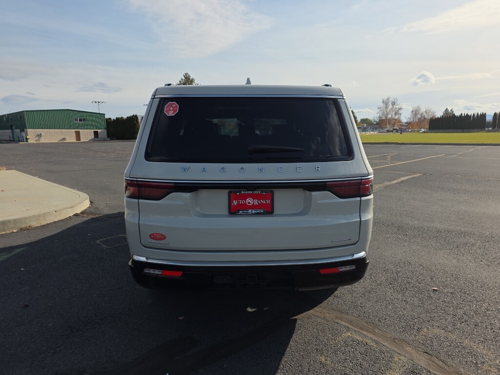 Used 2022 Jeep Wagoneer Series II SUV