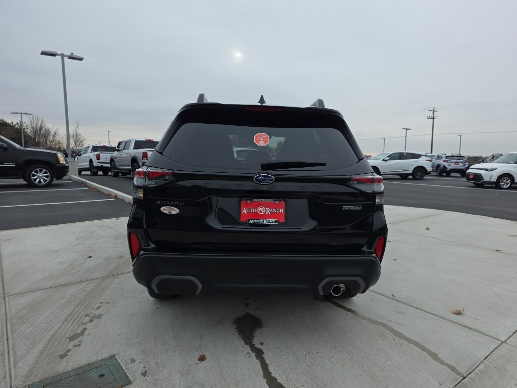 New 2025 Subaru Forester Hybrid Limited SUV