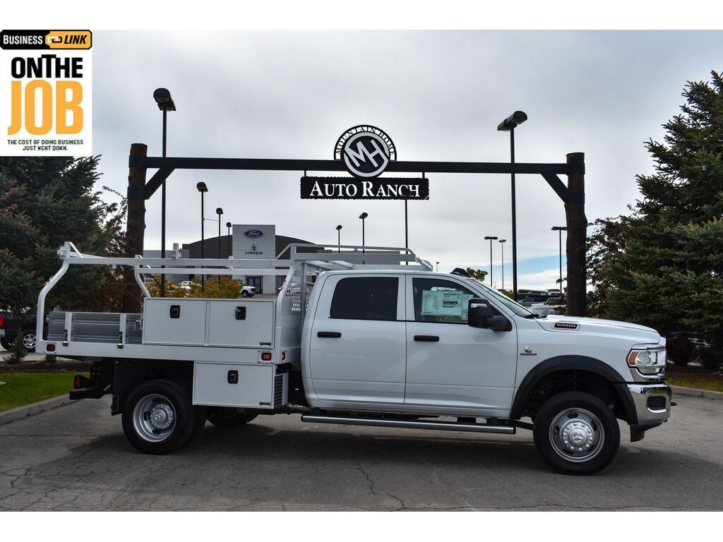 New 2024 Ram 5500 Chassis Cab Tradesman/SLT/Laramie/Limited Truck Crew Cab