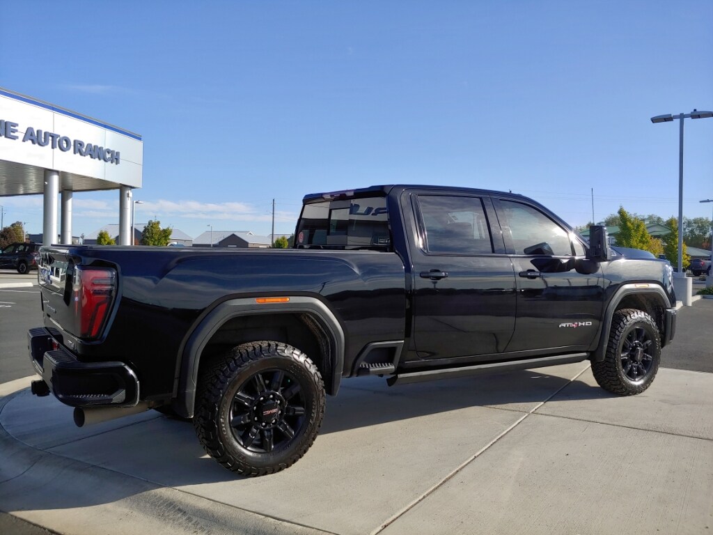 Used 2024 GMC Sierra 2500 HD AT4 Truck Crew Cab