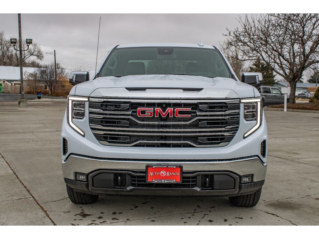 New 2026 GMC Sierra 1500 SLT Truck Crew Cab