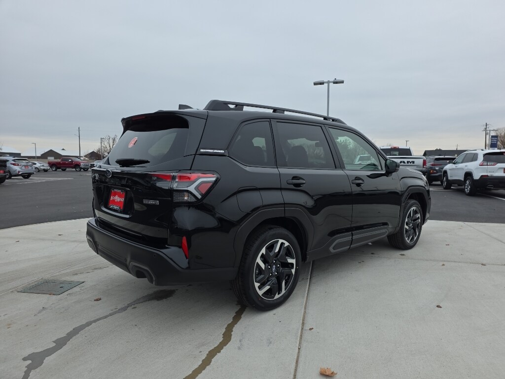 New 2025 Subaru Forester Hybrid Limited SUV