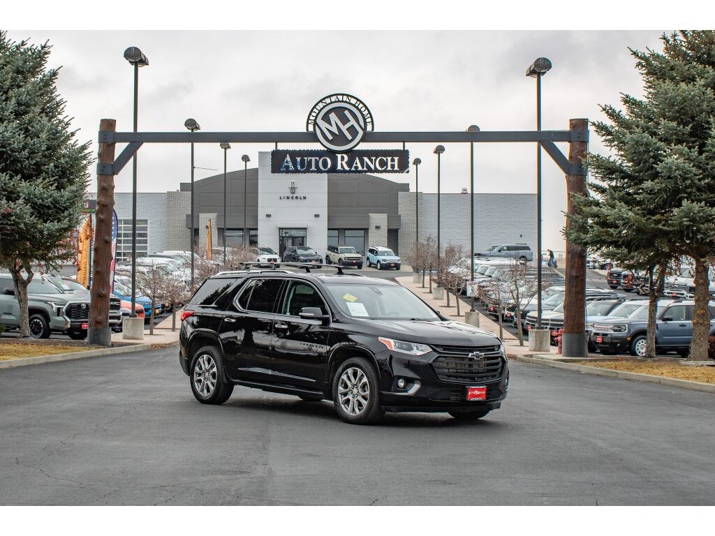 Used 2020 Chevrolet Traverse Premier SUV