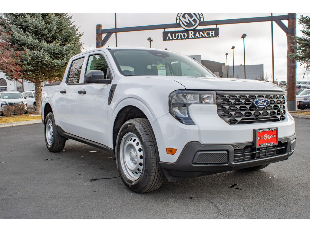 2025 Ford Maverick XL photo 2