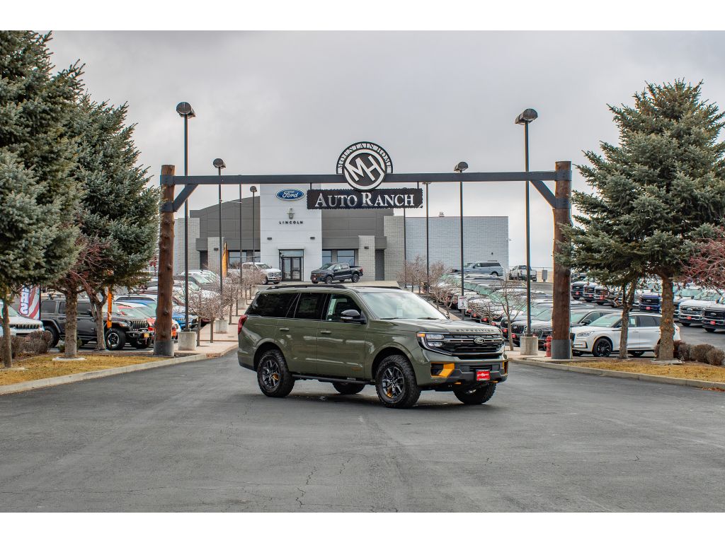 2025 Ford Expedition Tremor's photo