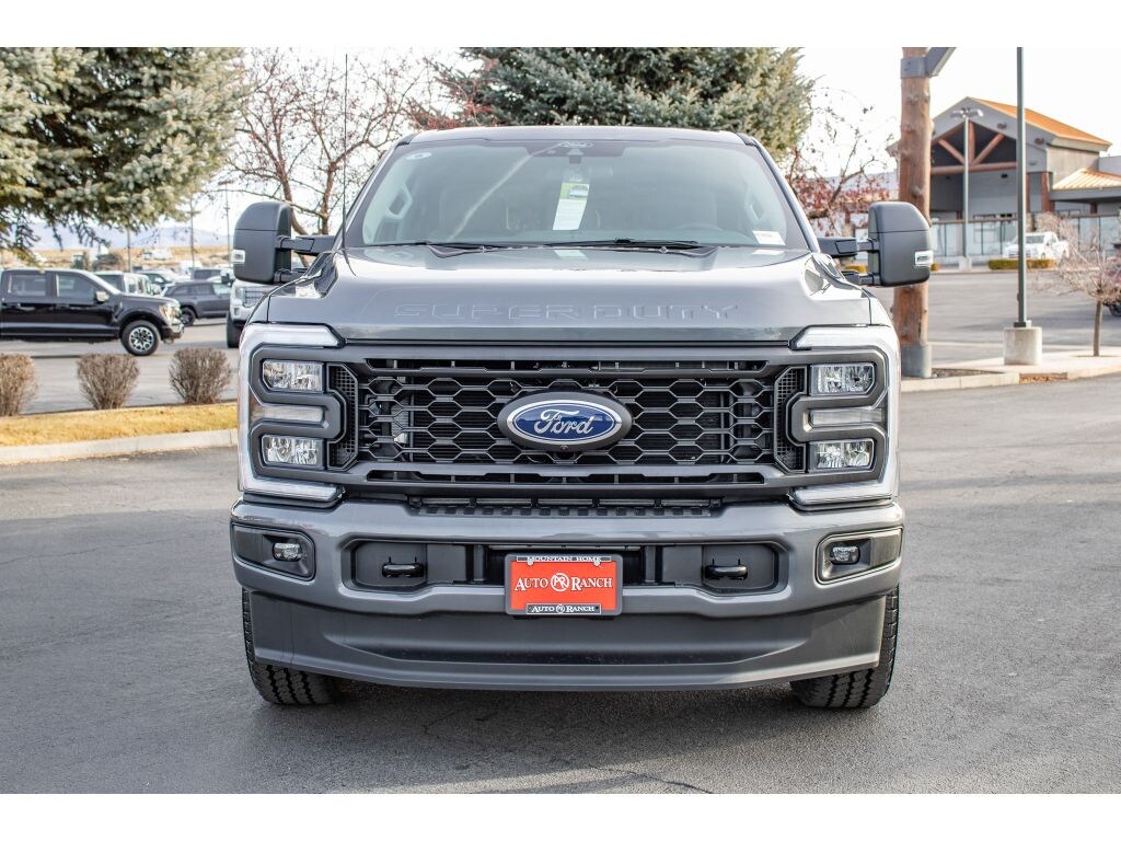 New 2026 Ford F-350 XL Crew Cab