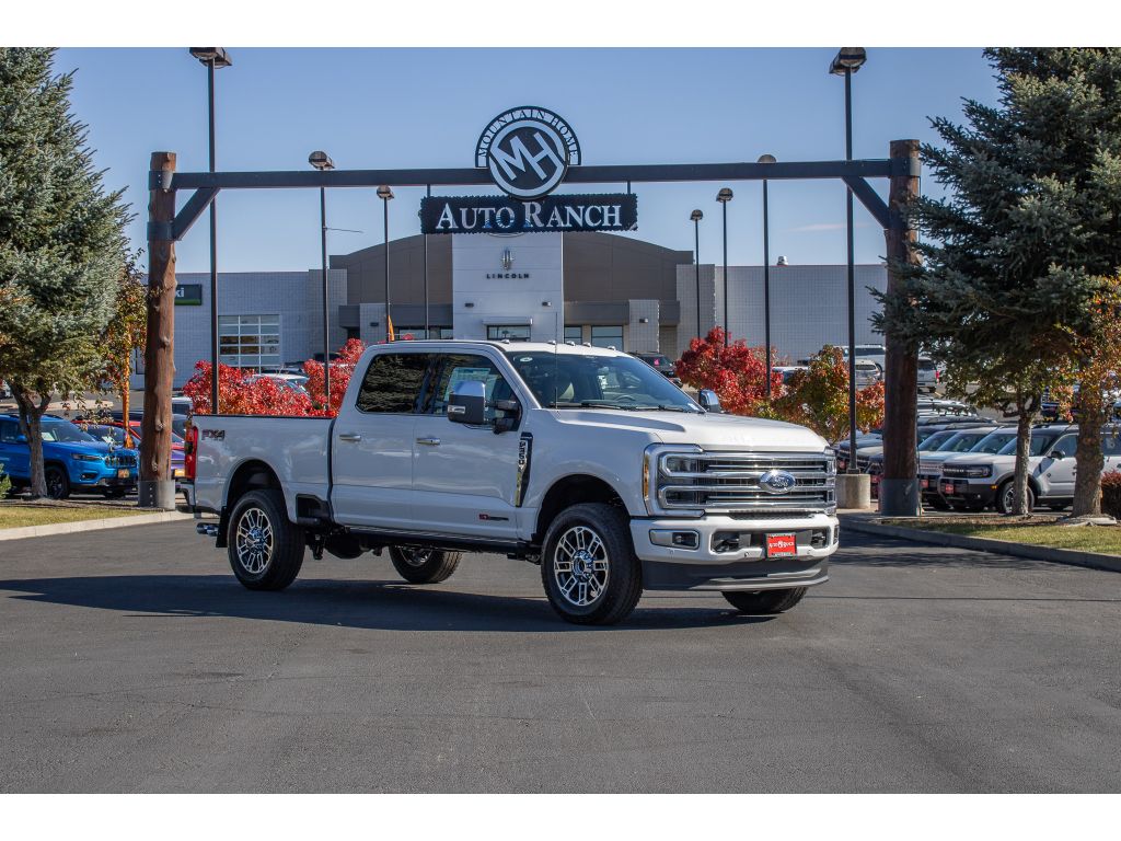 2026 Ford F-350 Super Duty Platinum's photo