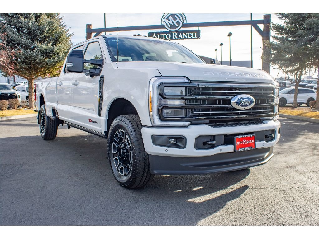 New 2026 Ford F-350 Platinum Crew Cab