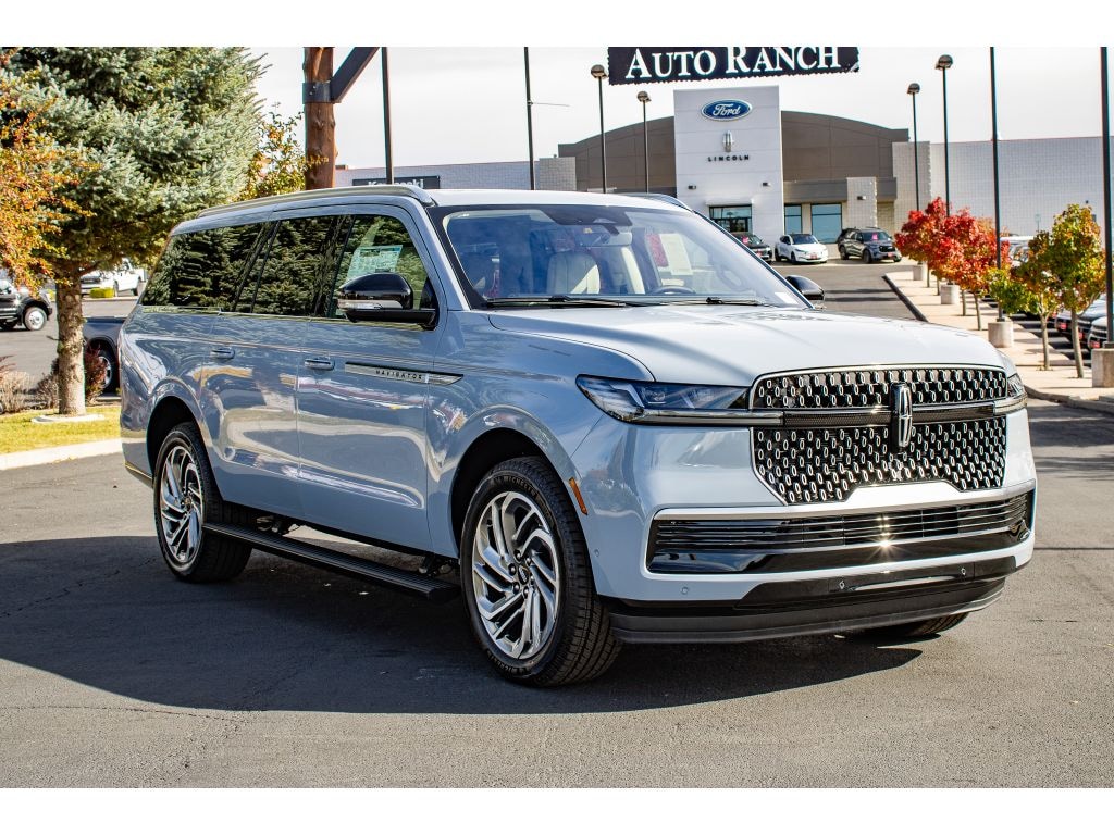 New 2025 Lincoln Navigator L Reserve SUV