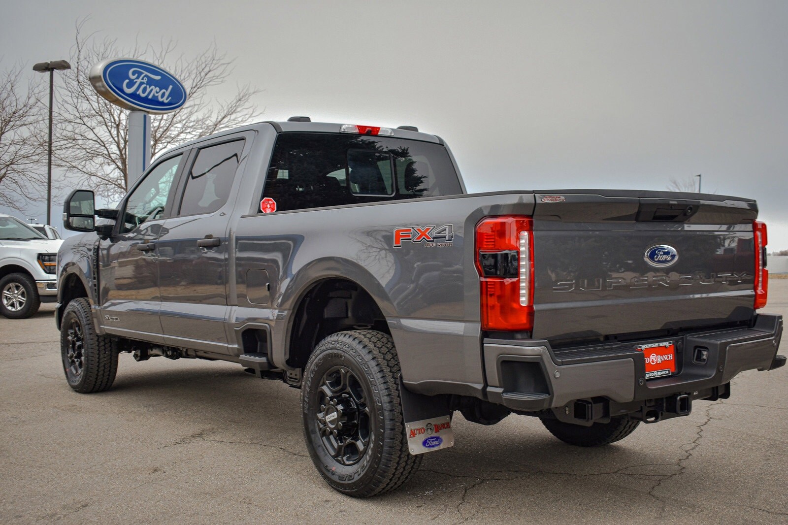 2025 Ford F-250 XL photo 4