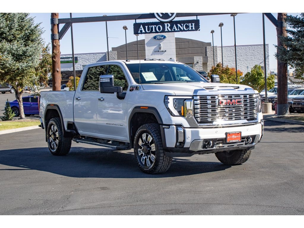 Used 2024 GMC Sierra Denali Crew Cab