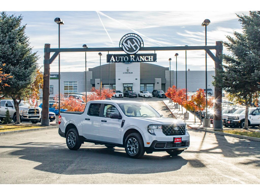 2025 Ford Maverick XLT's photo