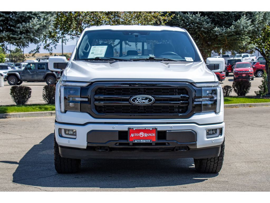 2024 Ford F-150 Lariat photo 2