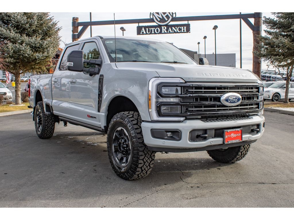 New 2026 Ford F-250 Platinum Crew Cab