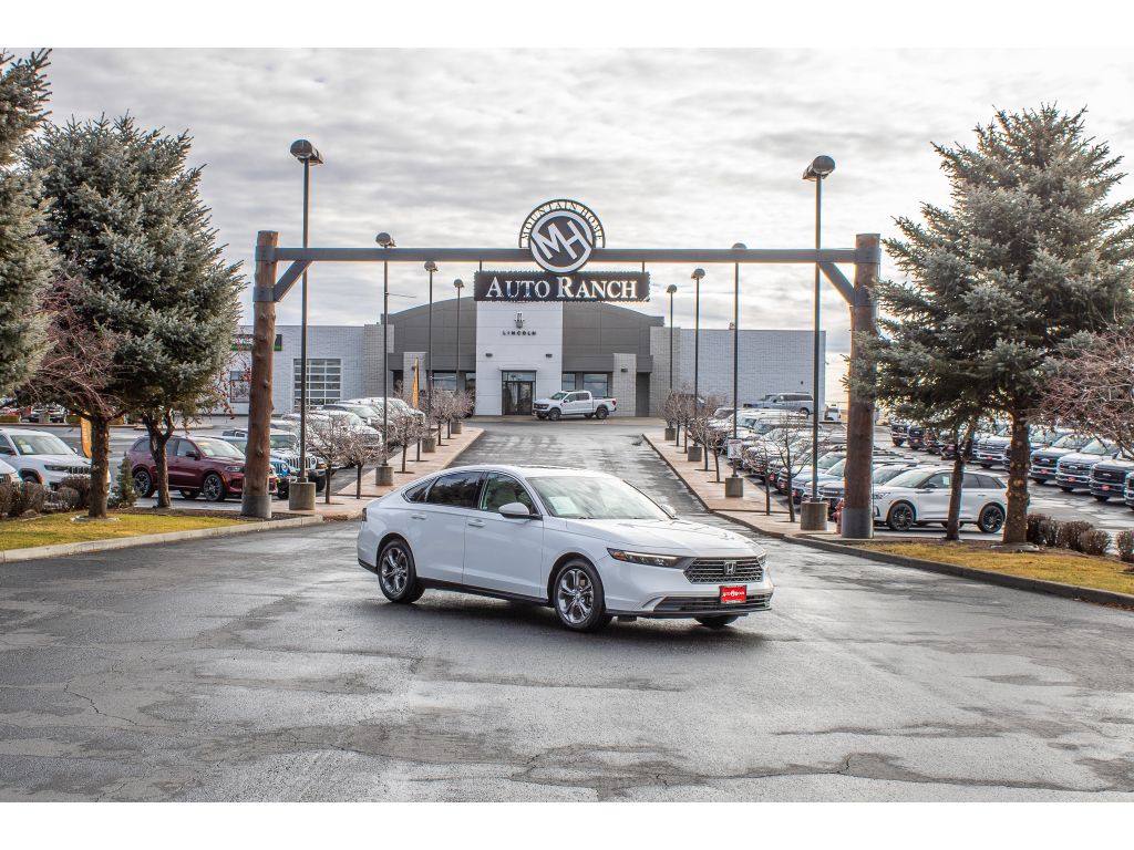 2023 Honda Accord EX's photo