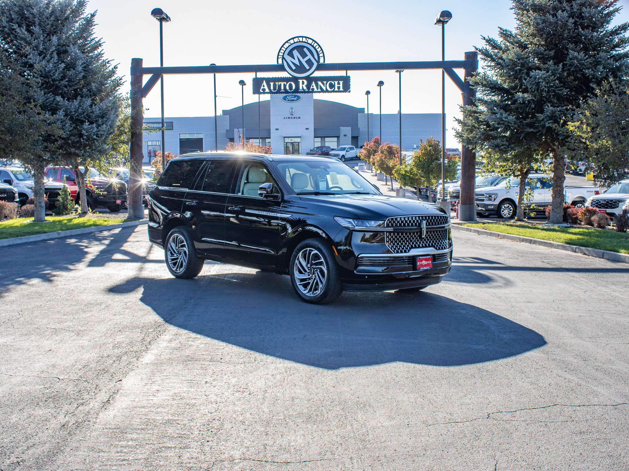 2027 Lincoln Navigator