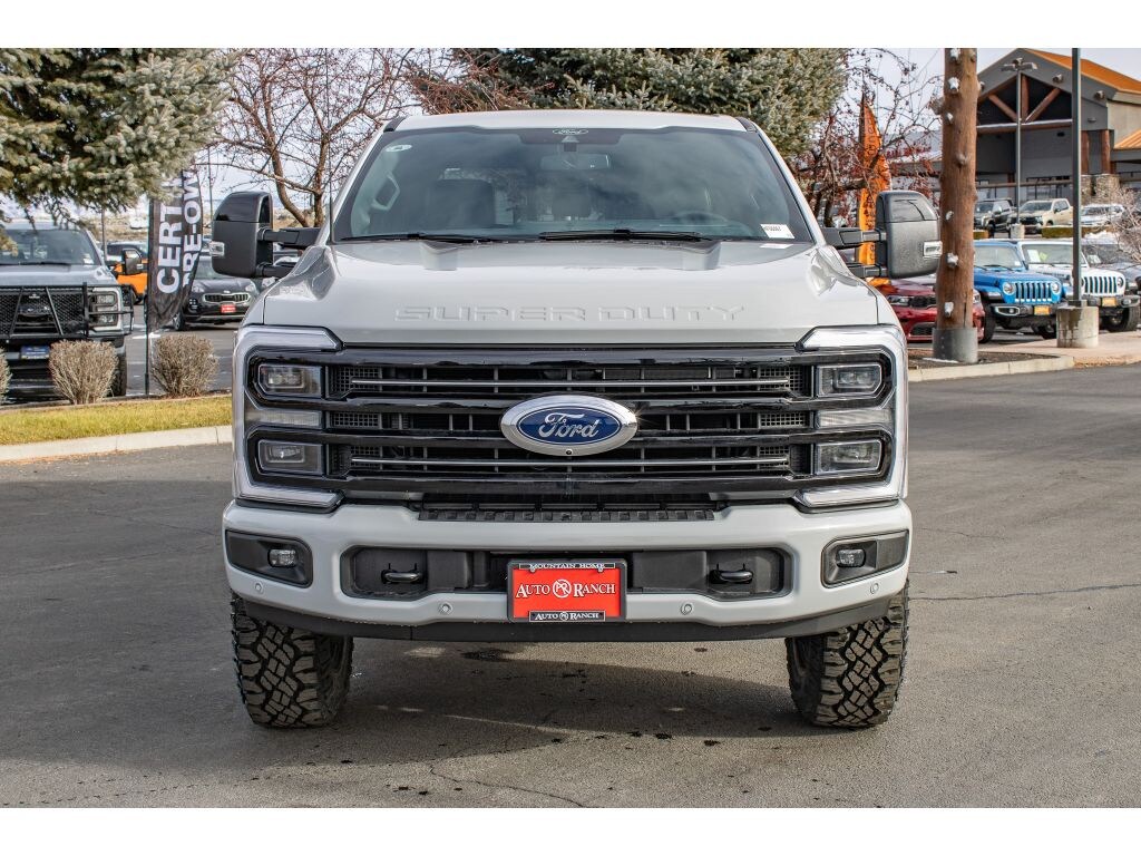 New 2026 Ford F-250 Platinum Crew Cab