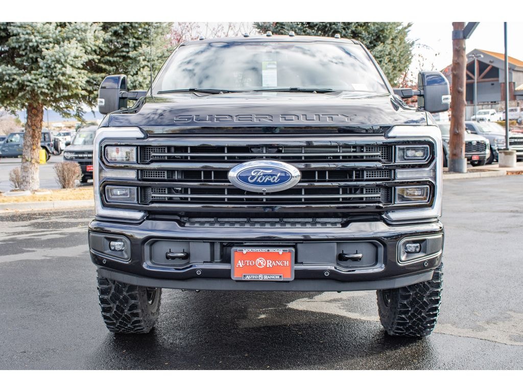 New 2026 Ford F-350 Platinum Crew Cab