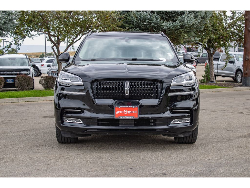 2022 Lincoln Aviator Reserve photo 2