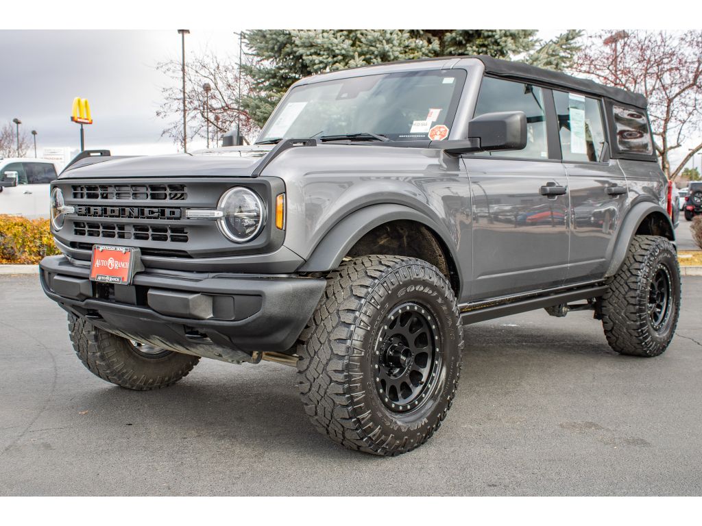 2021 Ford Bronco Base photo 4