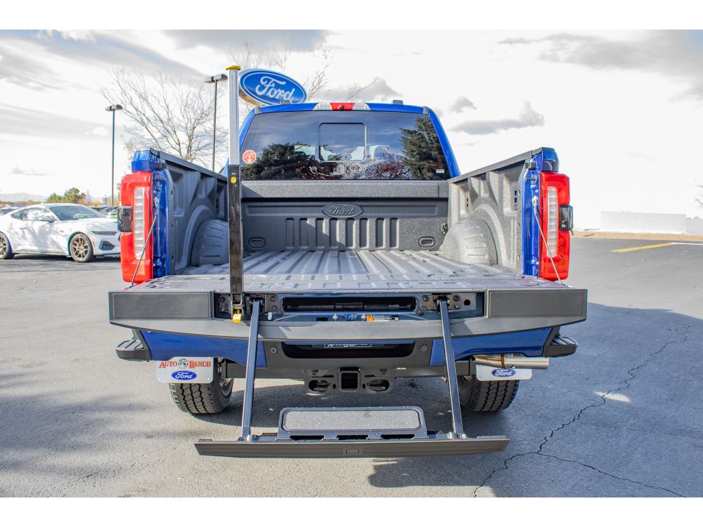 2026 Ford F-350 Super Duty Lariat - Photo 13