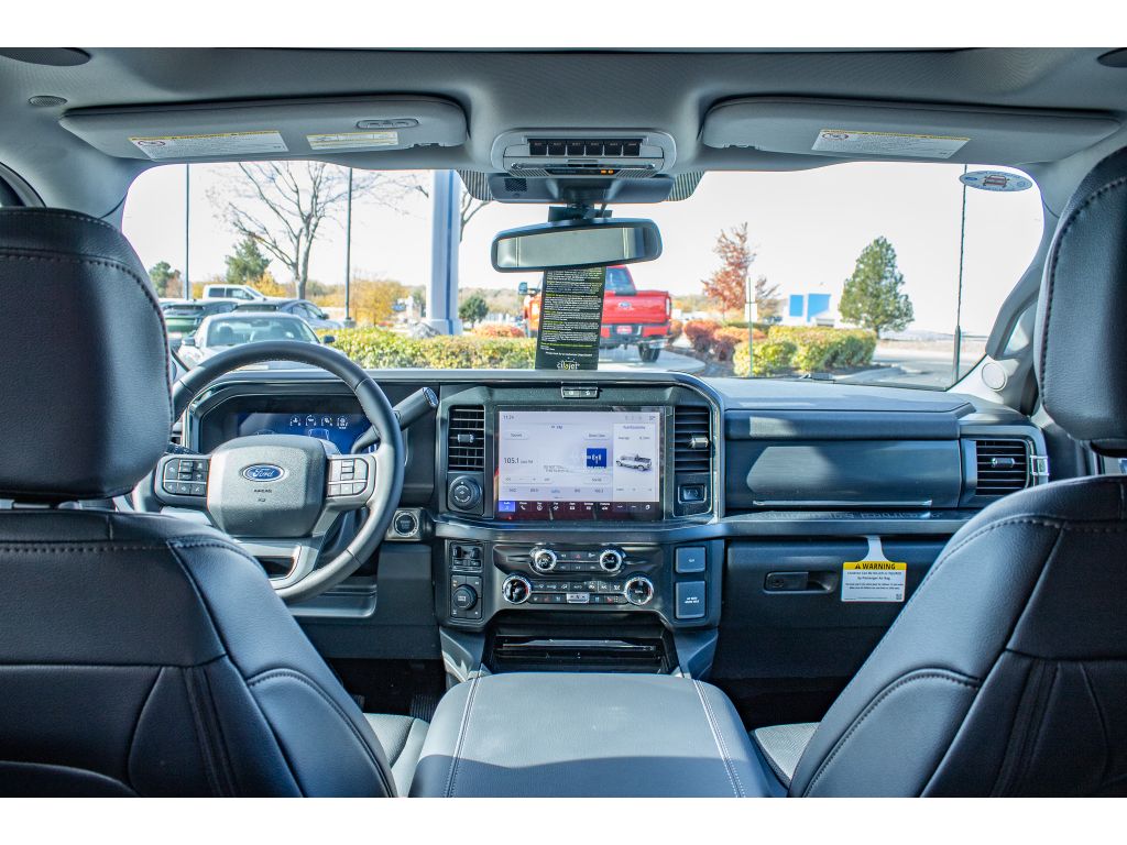 2026 Ford F-350 Super Duty Lariat - Photo 43