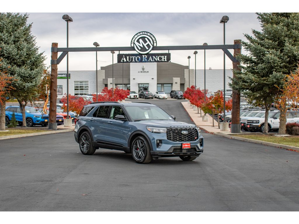 2026 Ford Explorer ST's photo