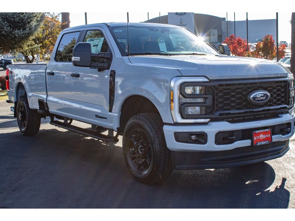 New 2026 Ford F-350 XL Crew Cab
