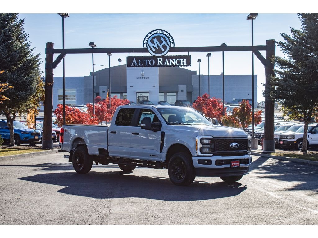 New 2026 Ford F-350 XL Crew Cab
