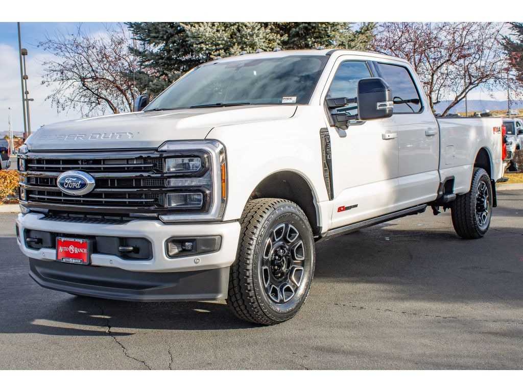 New 2026 Ford F-350 Platinum Crew Cab