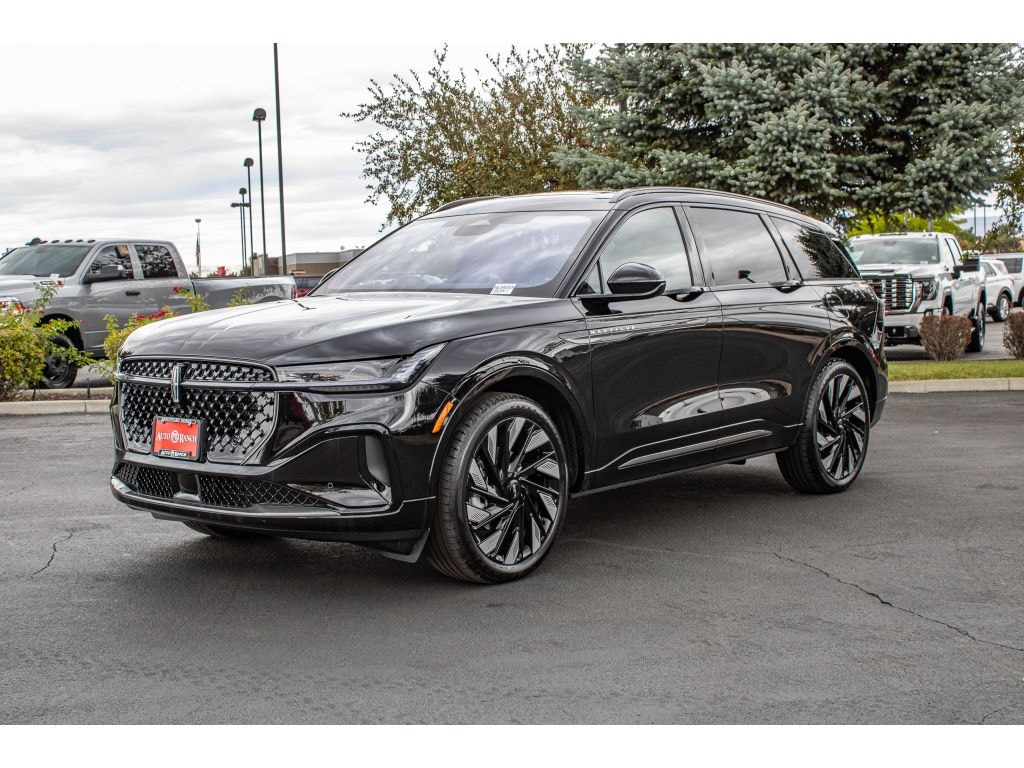 New 2025 Lincoln Nautilus Reserve SUV