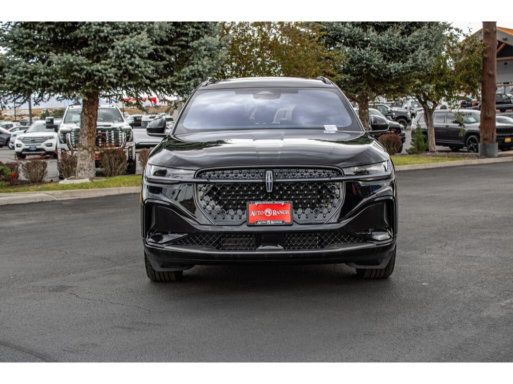 New 2025 Lincoln Nautilus Reserve SUV