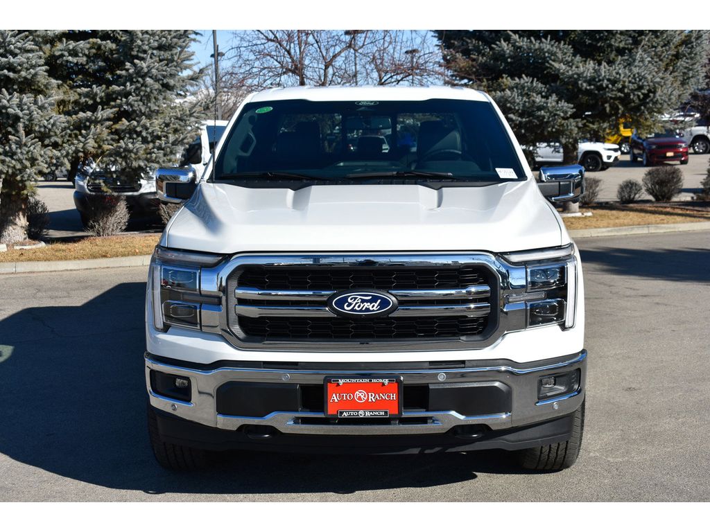 2025 Ford F-150 Lariat photo 2