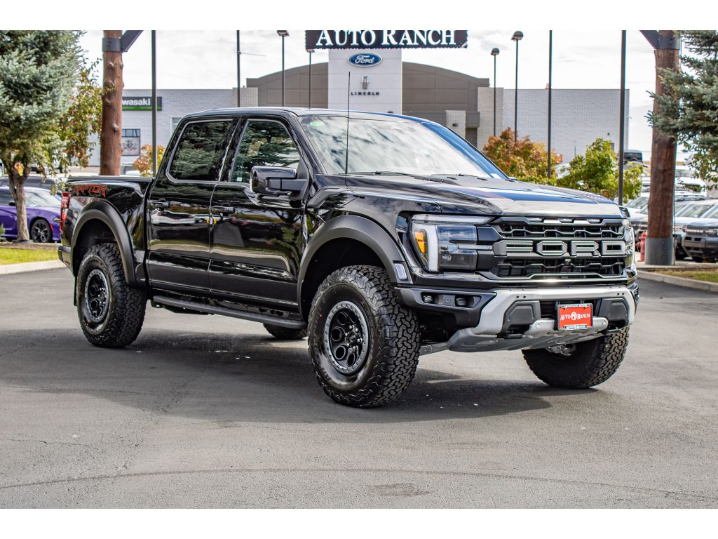 2025 Ford F-150 Raptor photo 2