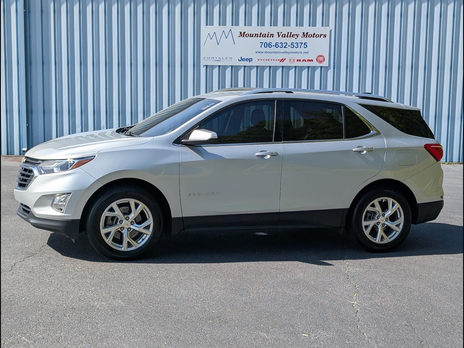 2019 Chevrolet Equinox LT 2.0T's photo
