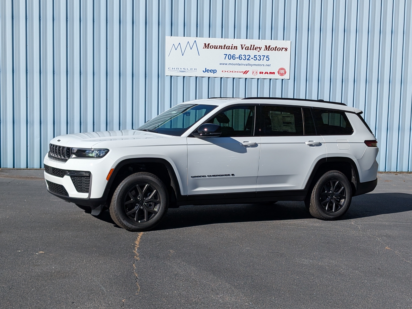 2027 Jeep Grand Cherokee L