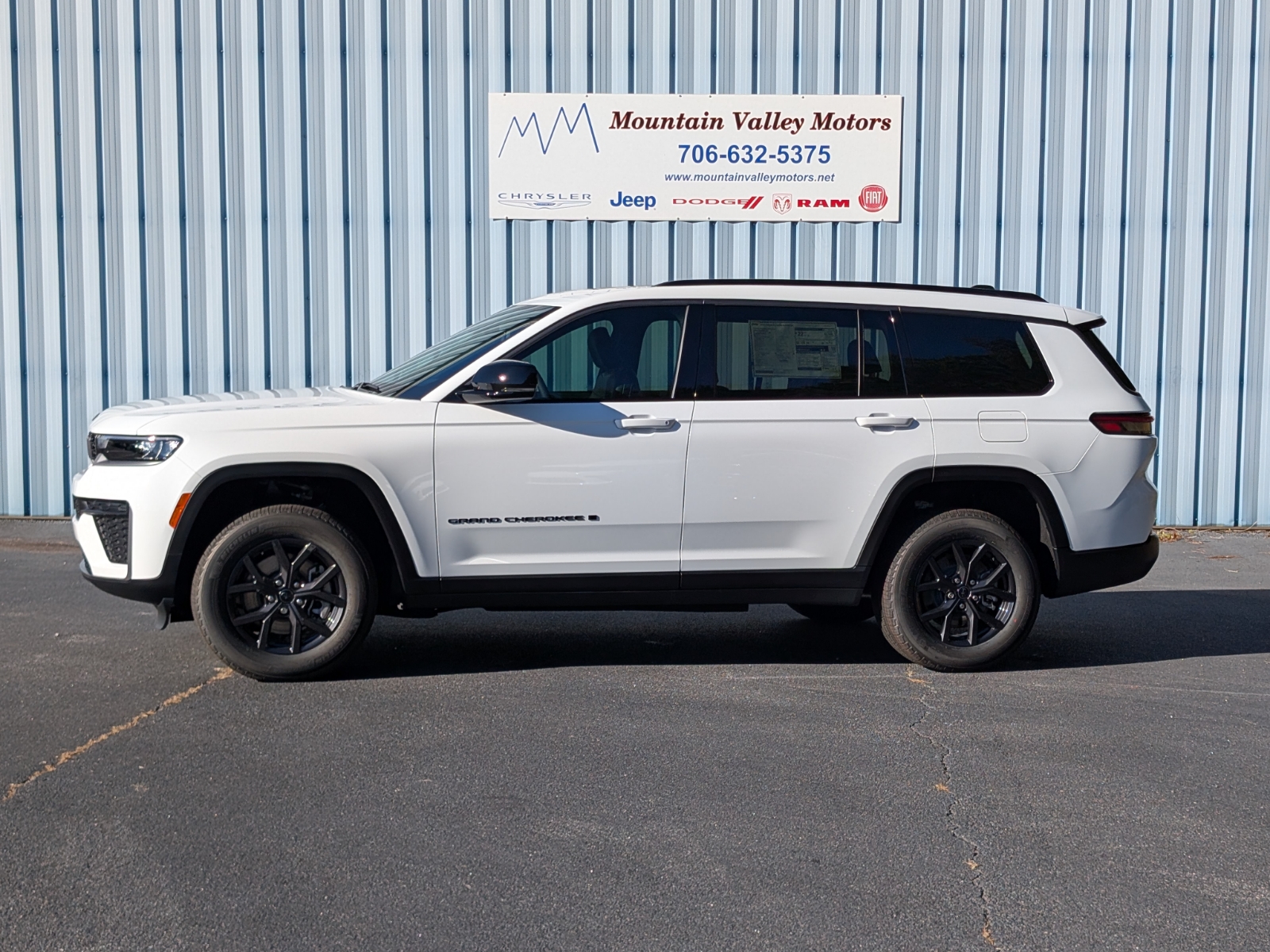2027 Jeep Grand Cherokee L