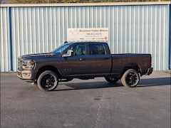 2026 Ram 2500 BIG HORN CREW CAB 4X4 6'4 BOX Pickup