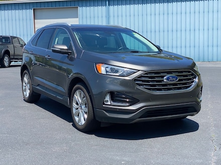 2020 Ford Edge Titanium SUV