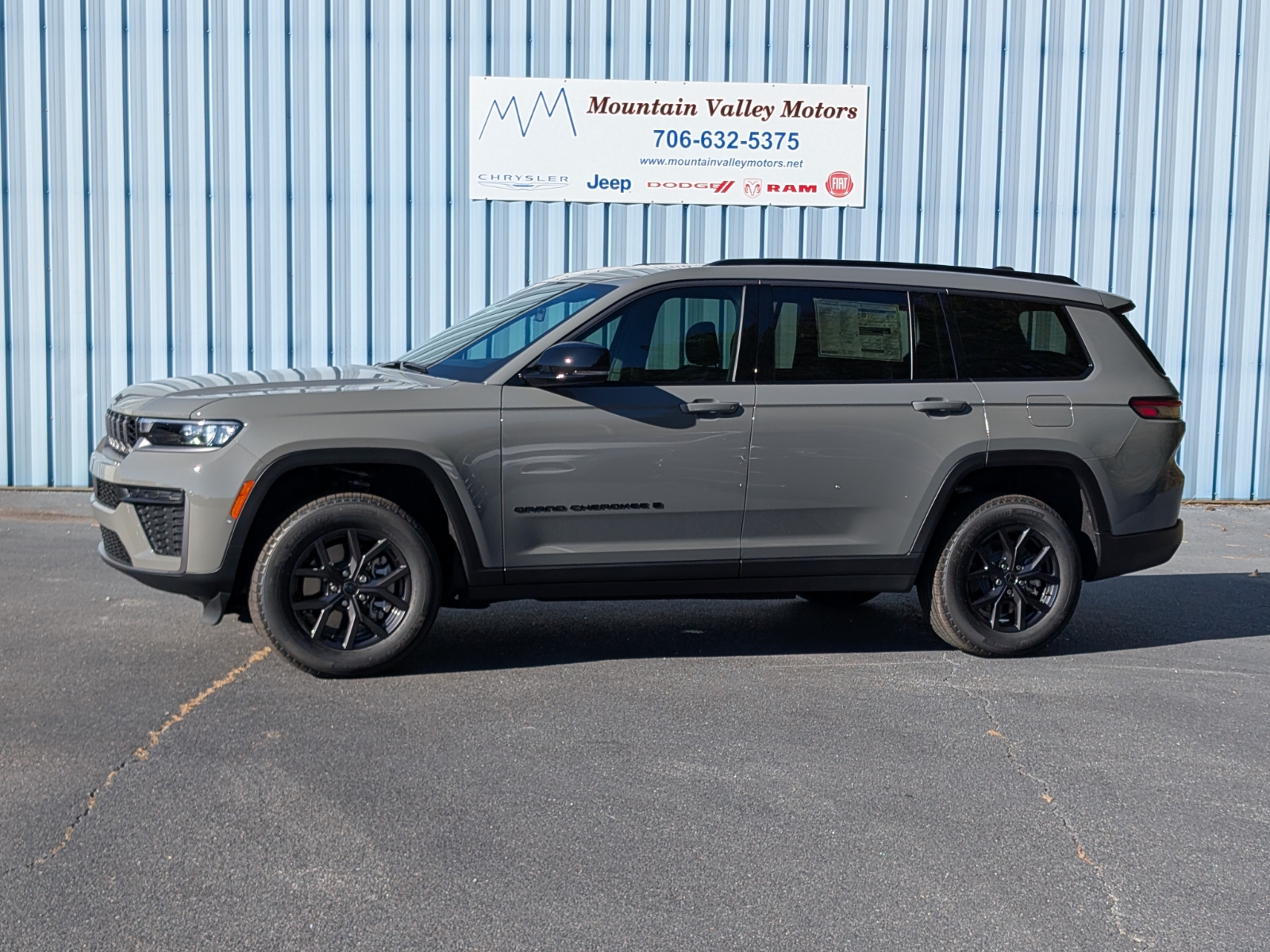 2027 Jeep Grand Cherokee L