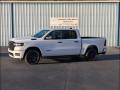 2026 Ram 1500 BIG HORN CREW CAB 4X4 5'7 BOX Pickup