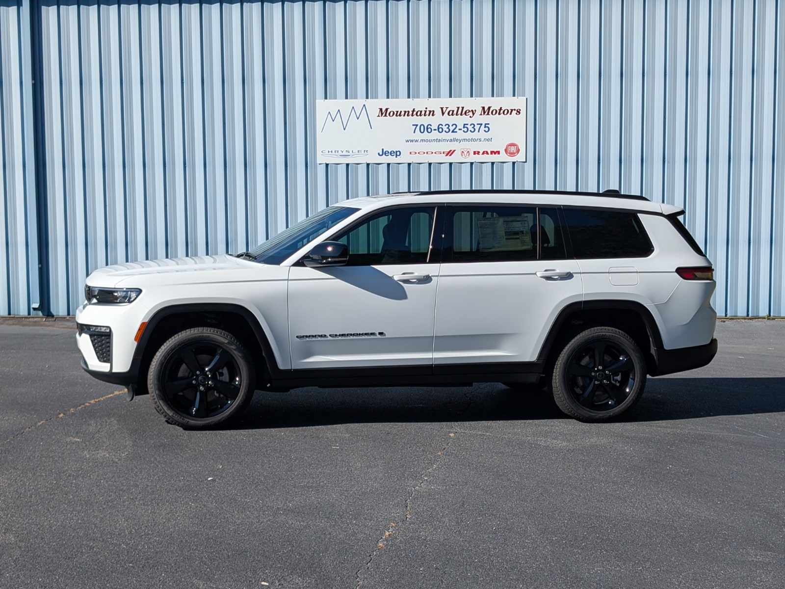2027 Jeep Grand Cherokee L