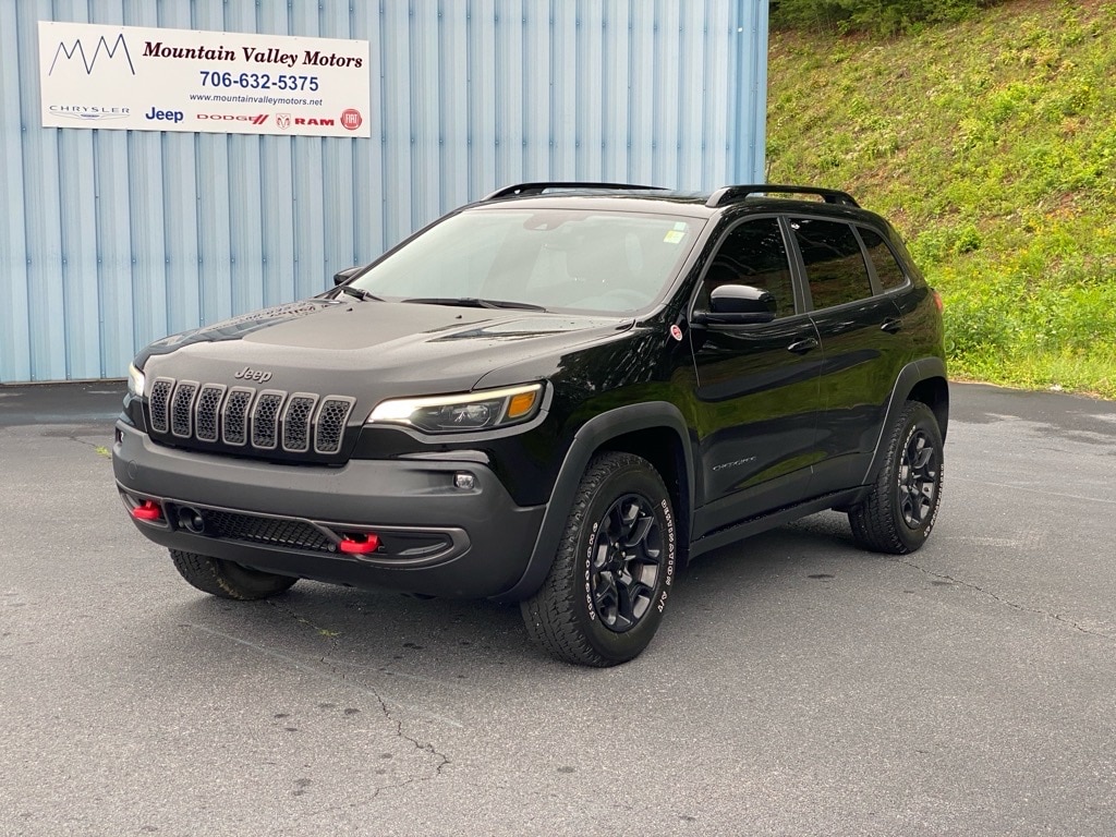 Used 2022 Jeep Cherokee Trailhawk with VIN 1C4PJMBX5ND521728 for sale in Mineral Bluff, GA