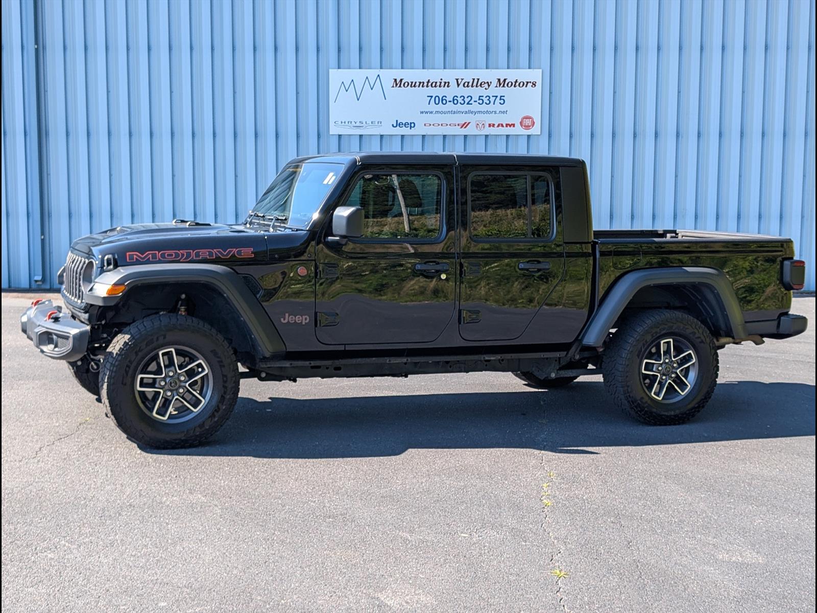 2024 Jeep Gladiator Mojave's photo