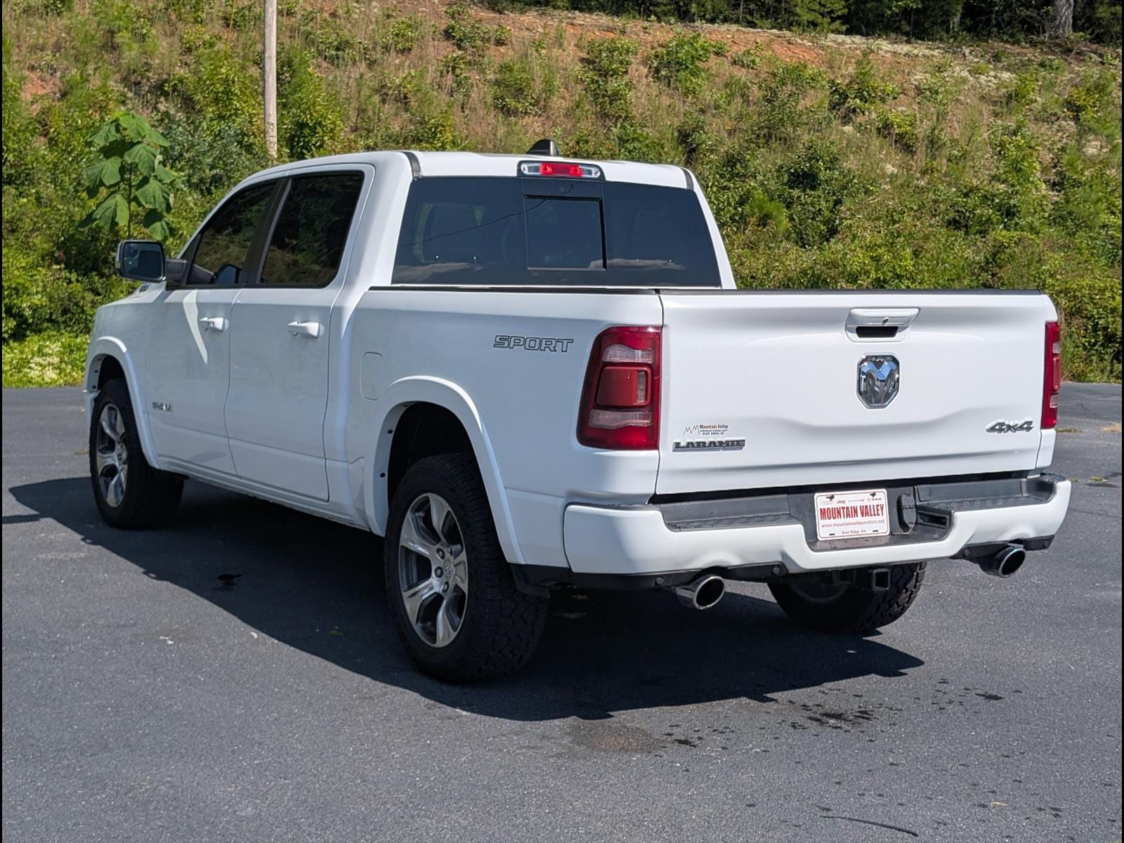 2022 RAM Ram 1500 Pickup Laramie - Photo 11