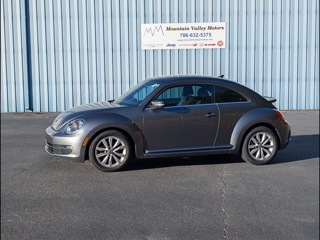 2015 Volkswagen Beetle 2.0's photo