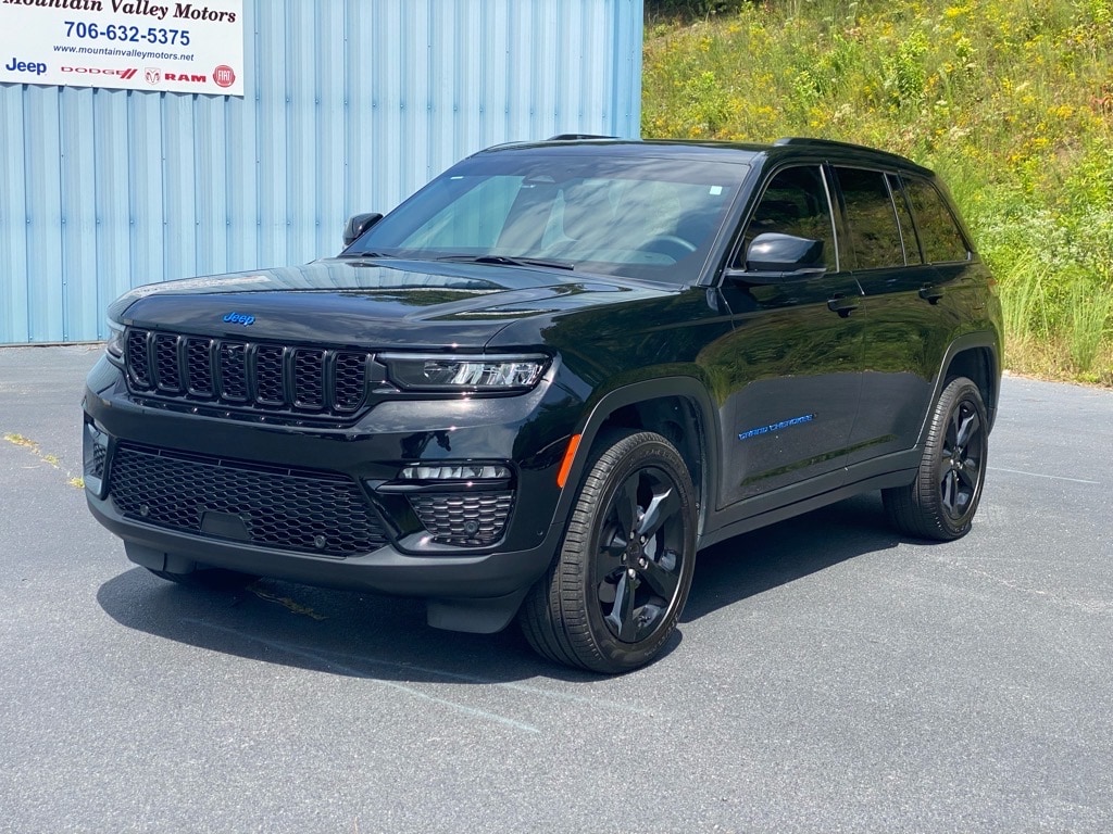 Used 2024 Jeep Grand Cherokee Limited with VIN 1C4RJHBGXRC128528 for sale in Mineral Bluff, GA