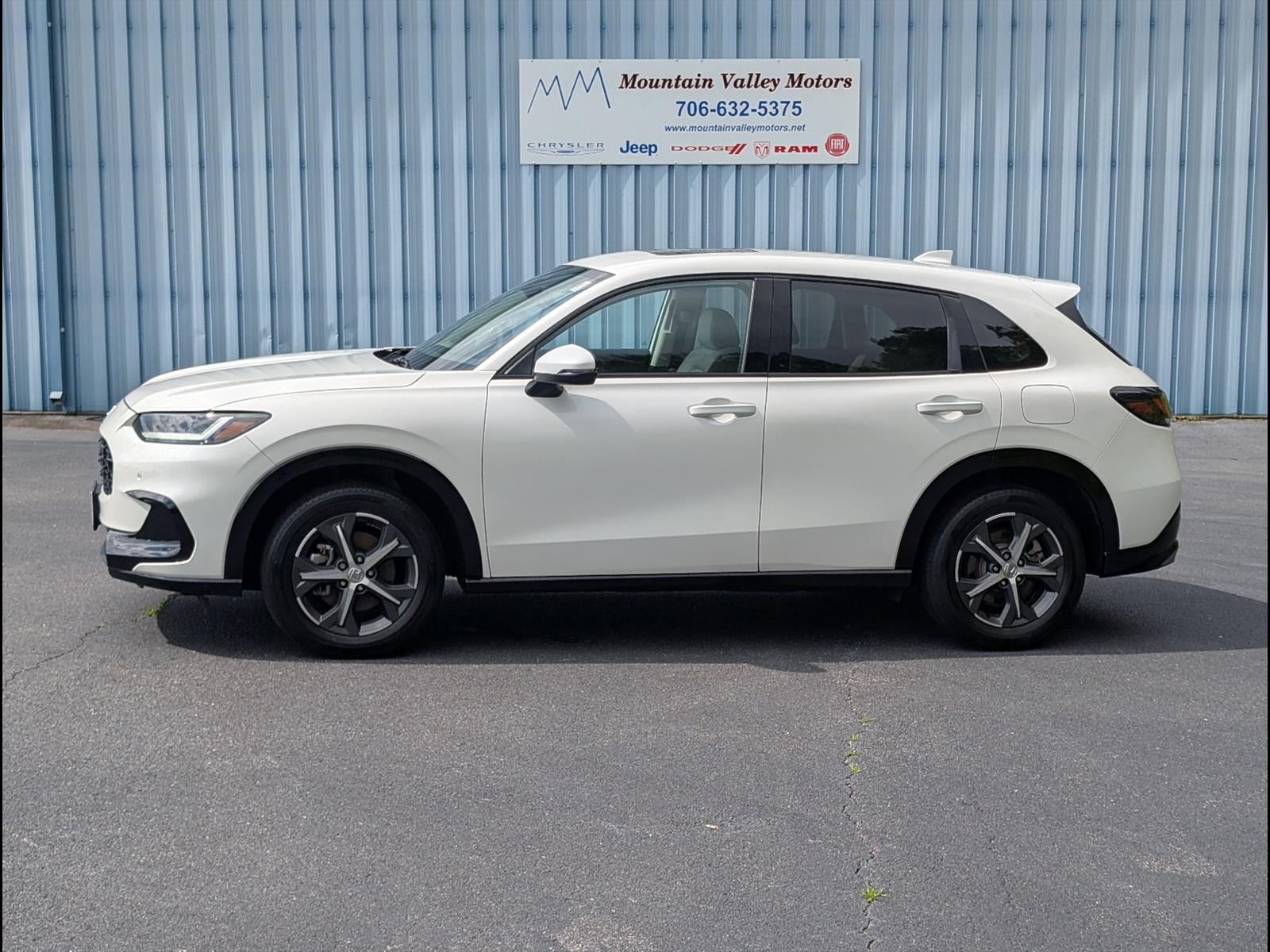 2024 Honda HR-V EX-L AWD's photo