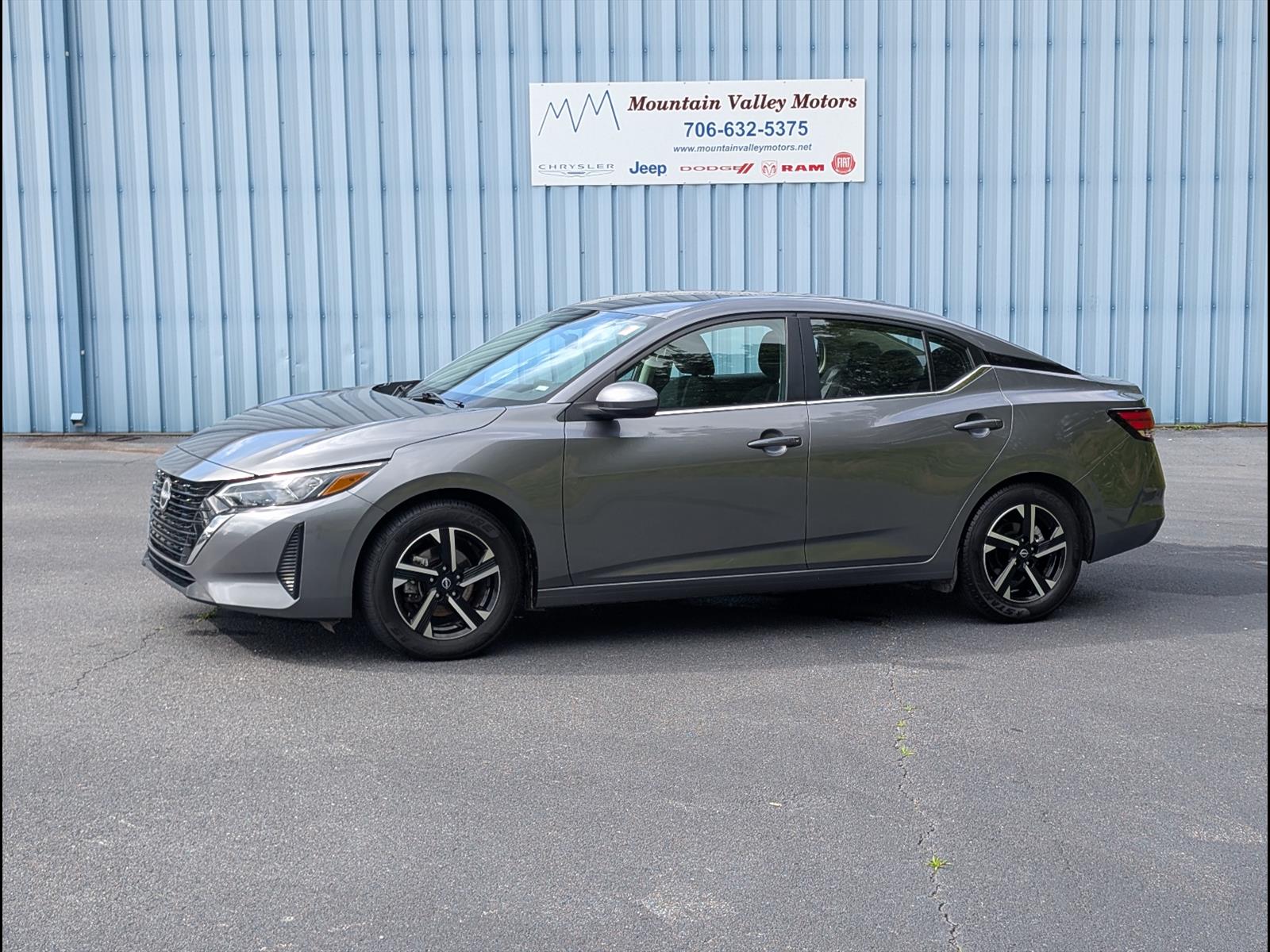 2024 Nissan Sentra SV CVT's photo