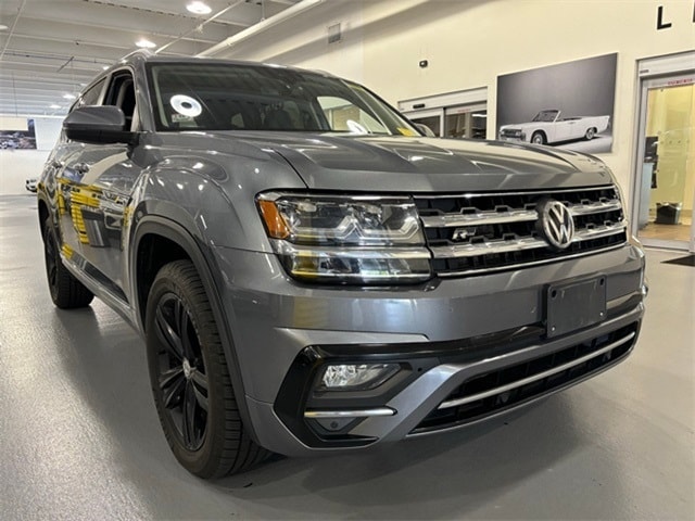 Used 2019 Volkswagen Atlas SEL R-Line with VIN 1V2RR2CA1KC523119 for sale in Elmsford, NY